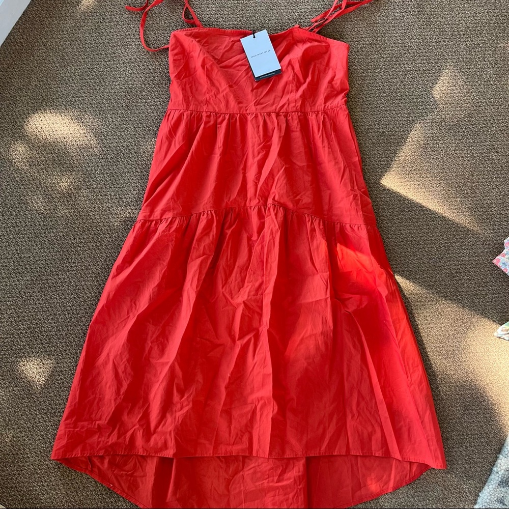 Women’s size large sleeveless Hilow who what wear dress red
